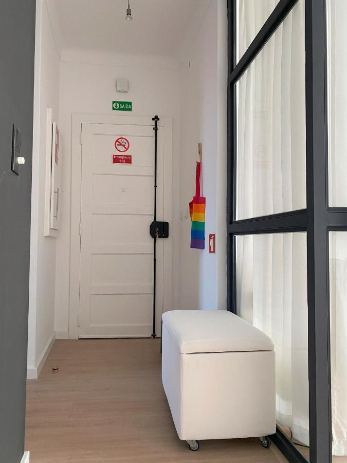 Lisbon, Renovated T2 Apartment Portas De Benfica Amadora Buitenkant foto