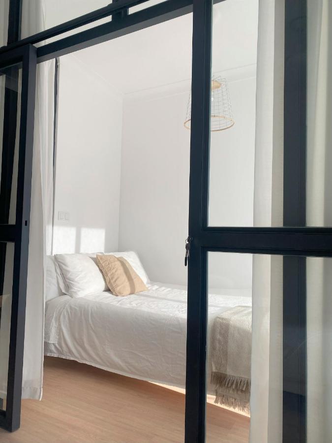 Lisbon, Renovated T2 Apartment Portas De Benfica Amadora Buitenkant foto