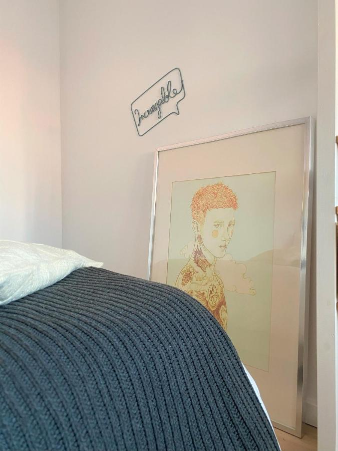 Lisbon, Renovated T2 Apartment Portas De Benfica Amadora Buitenkant foto